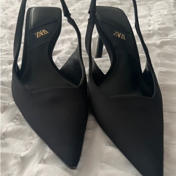 None Shoes - Zara Sophisticated Black Pointed Heels